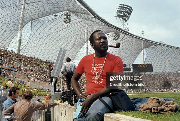 Semben 33 Sembene Ousmane Photos & High Res Pictures - Getty Images
