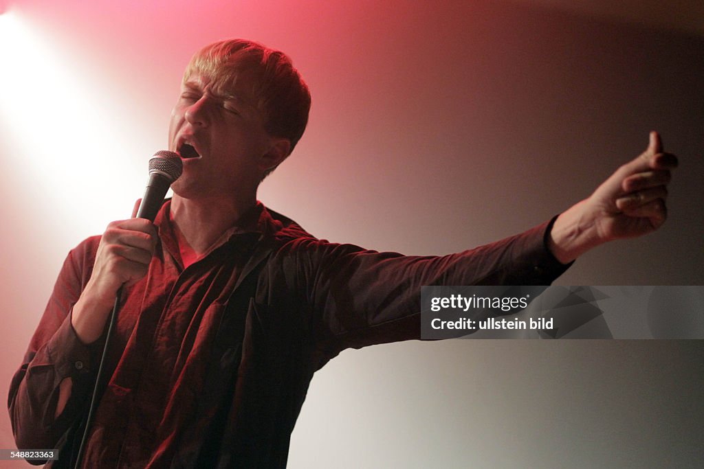 Amerikanische Indie-Pop Band The Drums gastiert auf ihrer "Portamento"-Tour im Gebäude 9 Köln