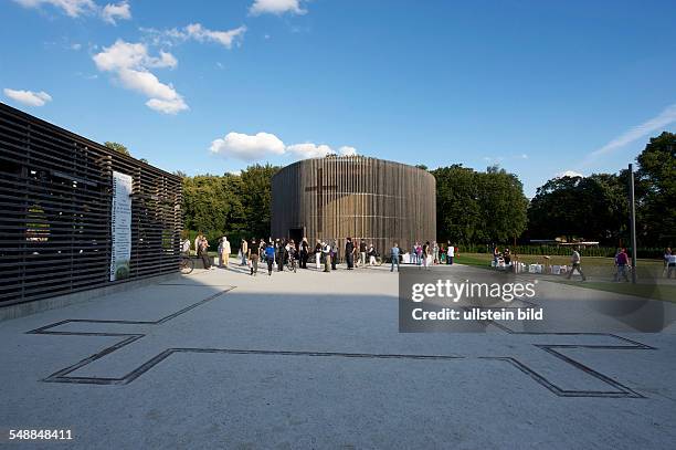 Germany Berlin Mitte - commemoration ceremony for the 50th anniversary of the construction of the Berlin Wall, at the memorial at Bernauer Strasse,...