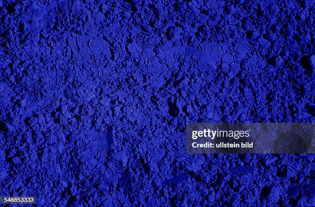 Indigo Powder Color 94 Indigo Powder Stock Photos, High-Res Pictures, and Images - Getty Images