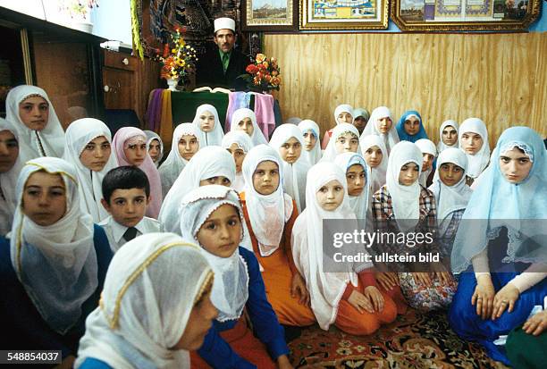 Germany North Rhine-Westphalia Gelsenkirchen - Koranic school for turkish girls -