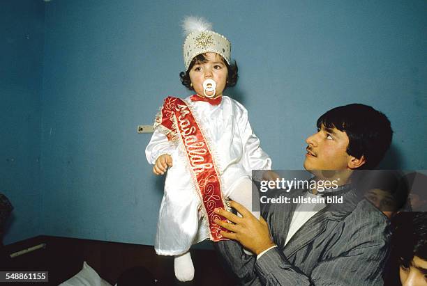 Germany Hesse Kassel - theTurkish festival of circumcision at the Ayasofya mosque - 1982