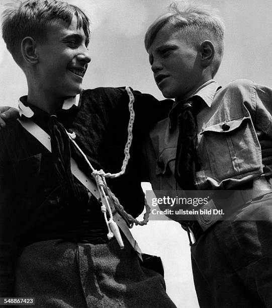 Young Italian fascist and Hitler Youth during the visit of a delegation of the 'Opera Nazionale Balilla' in Potsdam - earlier August 1933 -...