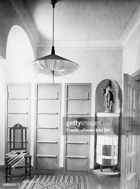 Krauskopf, Bruno - Painter, Graphic Artist, Germany *09.03.1892-+ - dressing room of his house in Saarow architect: Harry Rosenthal - 1926 -...