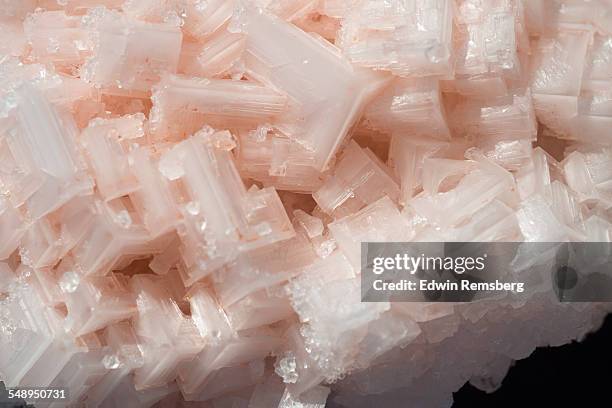 salt crystals for sale - zout mineraal stockfoto's en -beelden