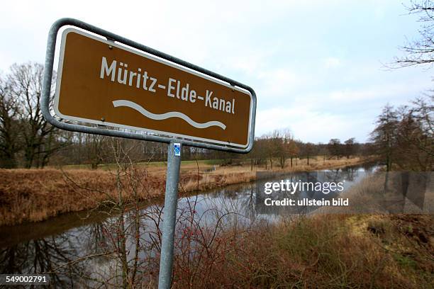 Mueritz-Elde-Kanal bei Doemitz