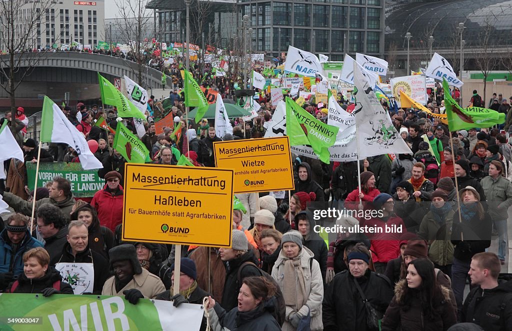 Berlin: Demonstration against agribusiness during the fair "Grüne Woche"