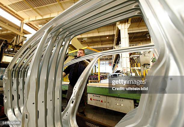 Body Assembly Veh 69 Cologne Body & Assembly Stock Photos, High-Res Pictures, and Images ...