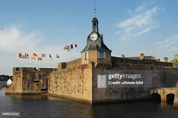Bretagne, Departement Finistere, Concarneau: Die im Stadtbereich liegende Festungsinsel mit der Altstadt, 1691 zum Schutz des Finistere vor einer...