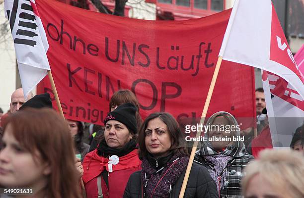 Berlin, Demonstration von Charite Mitarbeitern