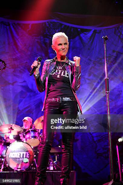 Roxette - Sängerin Marie Fredriksson bei einem Konzert in Hamburg, o2 World Arena