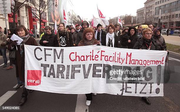 Berlin, Demonstration von Charite Mitarbeitern