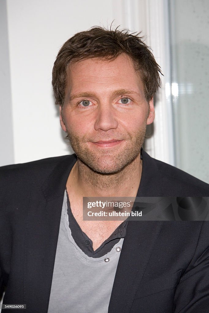 Patrik Fichte, Schauspieler, beim Fototermin in Hamburg anlaesslich