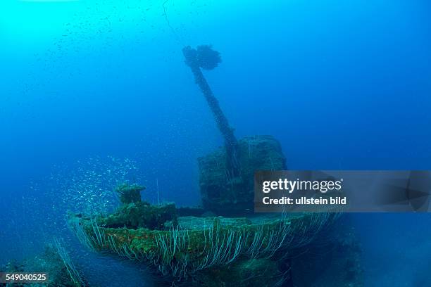 Inch Gun at Destroyer USS Lamson, Marshall Islands, Bikini Atoll, Micronesia, Pacific Ocean