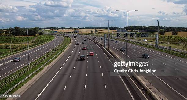 multi-lane motorway - motorvägen m1 bildbanksfoton och bilder