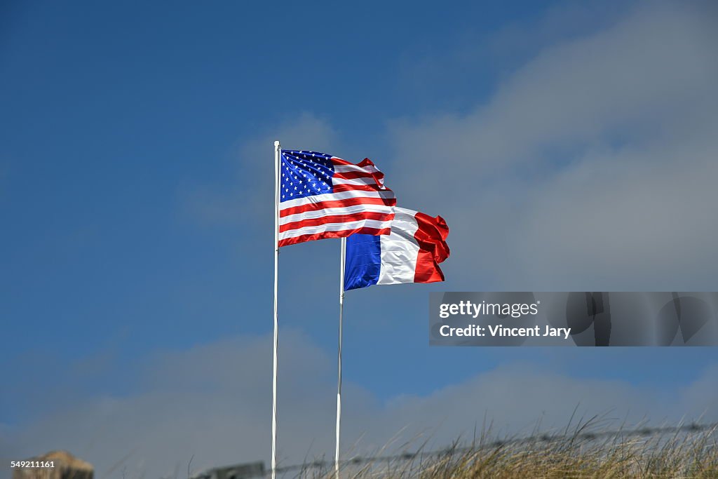 French and American flag at Utah beach