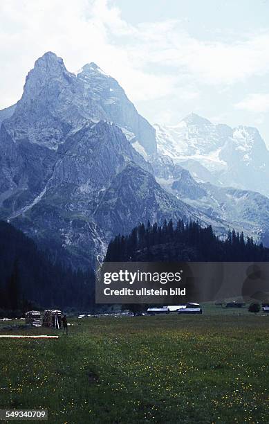 Schweiz, um 1964,Grindelwald, Wetterhorn und Wellhoerner