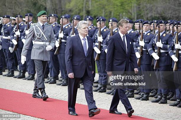 Besuch des Großherzogs Henri von Luxemburg in Berlin: Bundespräsident Joachim Gauck und Seine Königliche Hoheit Henri, Großherzog von Luxemburg,...