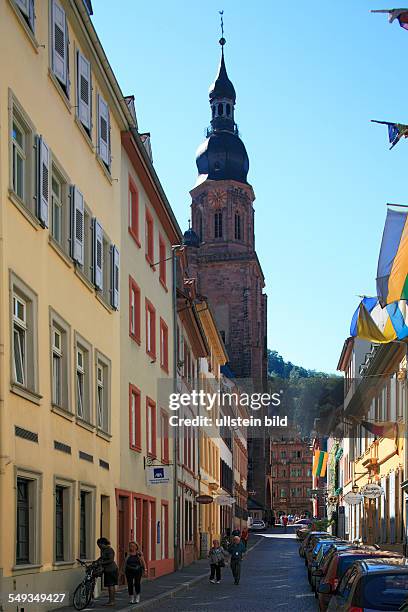 Heidelberg old town, alleyway, Haspelgasse, residential buildings, Heiliggeistkirche, Church of the Holy Spirit, evangelic church