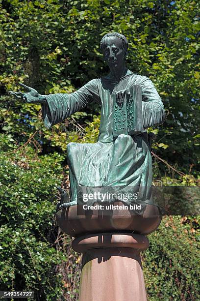 Heidelberg-Ziegelhausen, Neuburg Abbey, Benedictine monastery, former Benedictine nun monastery and Cistercian nun monastery, sculpture, Saint...