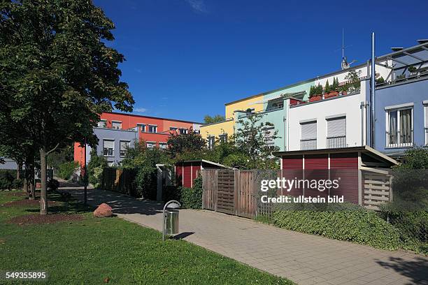 Heidelberg Rohrbach, Quartier am Turm, housing area, settlement, residential houses, colourful, coloured, colorful painted, row of houses