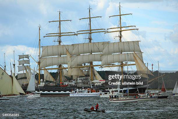 Kiel, Kiel Fjord, Baltic Sea, Schleswig-Holstein, Kieler Woche 2011, sailing event, windjammer parade, tall ships, sailing ships, sailing boats, tall...