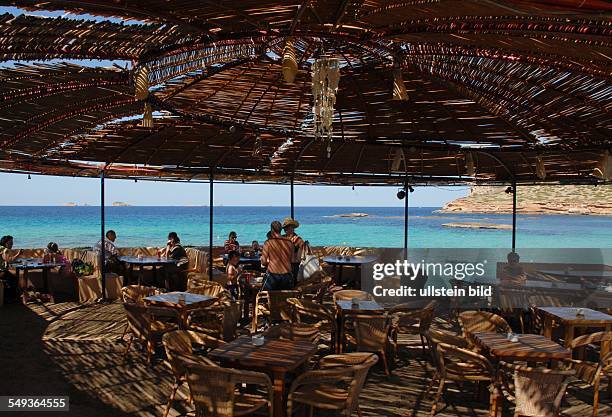 Restaurant an der Strandbucht Cala Conta auf Ibiza