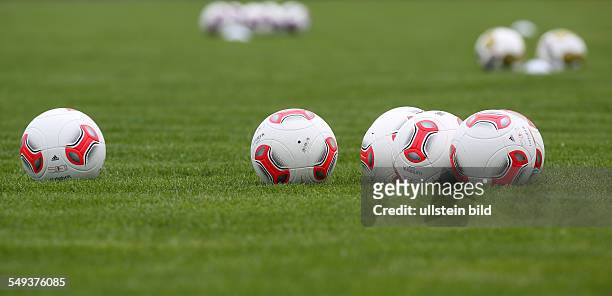 Torfabrik, adidas, offizieller Spielball Saison 2012 Sportgeraet Sportgerät, Feature, Fussbaelle Fußbälle, Typical , Sport, Fußball Fussball,...