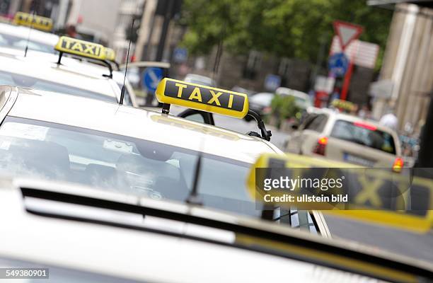31 fotos e imágenes de Taxi Schild - Getty Images