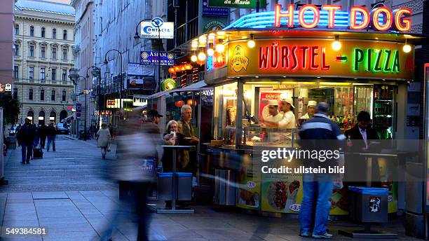 Fastfood Stand Vienna City Centre and customers, Austria