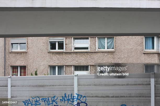 Germany, Reportage "Living at the highway 40". Noise barrier