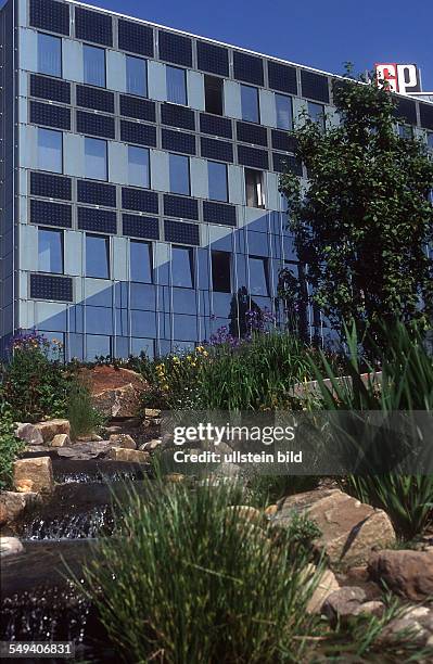 Germany: office building of Peiniger in Gelsenkirchen with facade made of solar cells.