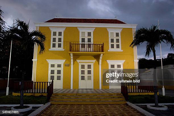 Netherlands Antills, Curacao, houses