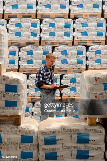 Germany, Dorsten Mininig of sand of the company Euroquarz.