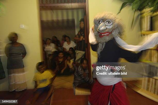 Sri Lanka, Kandy. A buddhist healing- and excorzist ceremony. Since 200 years in the fourth generation the Kaggadiya practise exorcism and astrology....