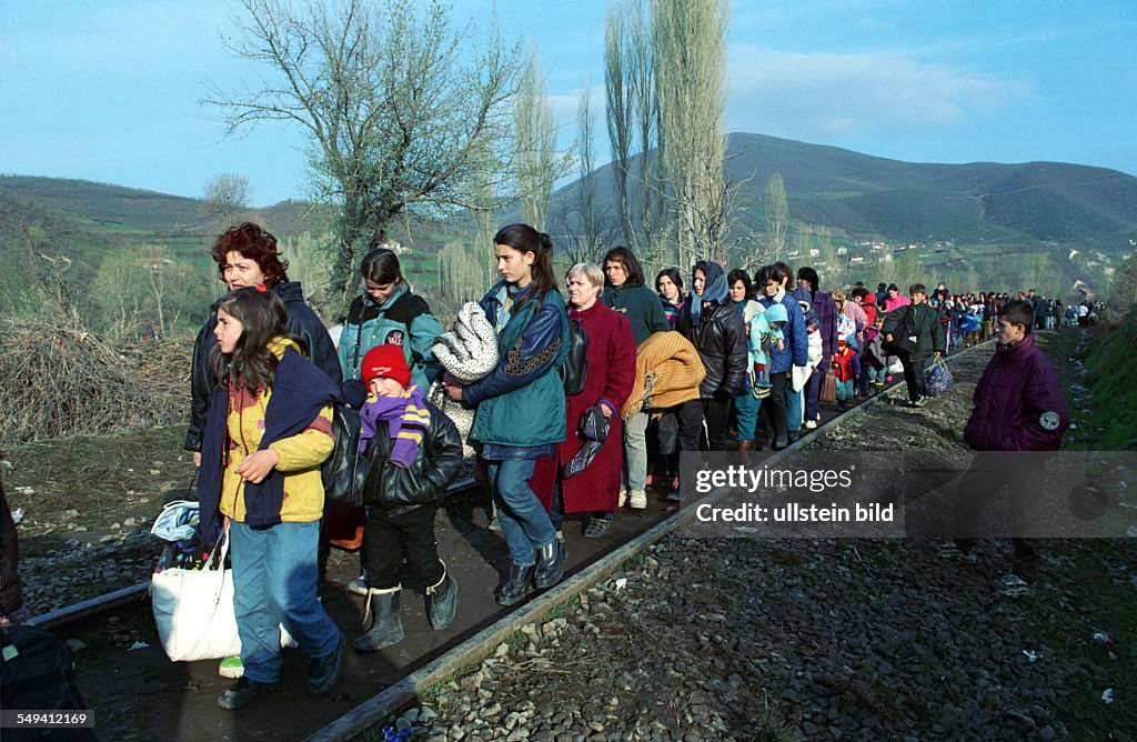 Macedonia - The Kosovo conflict / war