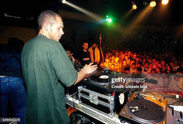 Germany, Berlin: Hip Hop festival in the Huxleys Junior, underground station, Hermann place.