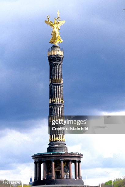 Germany, Berlin: Tiergarten.- Big Star, triumphal column.