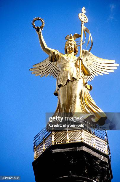 Germany, Berlin: Tiergarten.- Big Star, triumphal column.