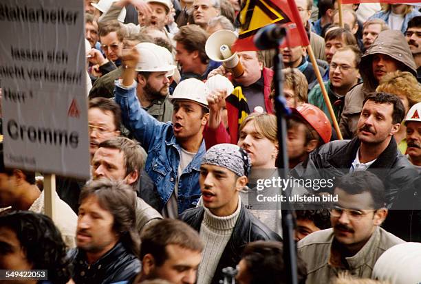 Germany, Essen, : Steel workers protesting in front of the administration building of Krupp-Hoesch.