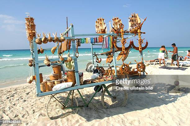 Cuba: A souvenir stall on wheels.