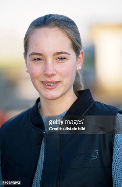 Germany: Free time.- Portrait of a young woman.