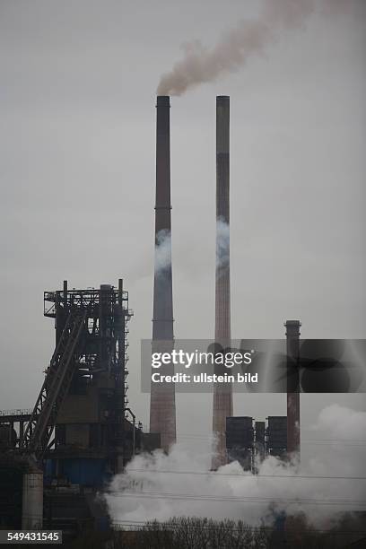 Germany, Duisburg: Thyssen Krupp; look at the steelworks.