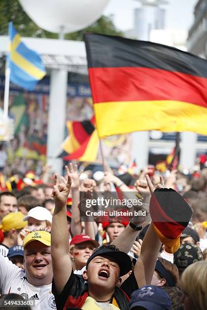 Germany, Dortmund: Match Germany versus Argentina: German fans during the game in the town centre of Dortmund