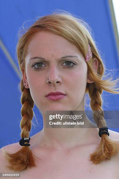 Germany: Free time.- Portrait of a young woman.