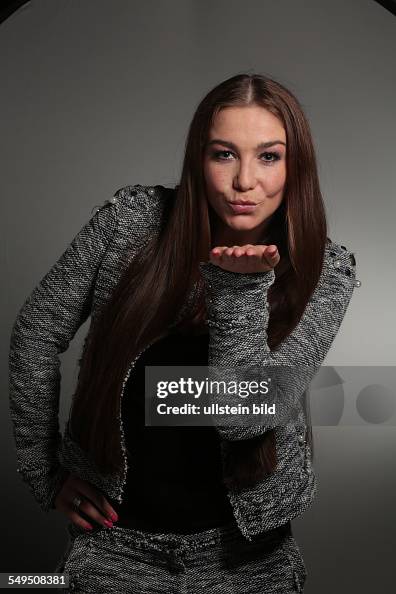 Samsel Anna katharina samsel: aktuelle news, infos – alles was zählt besetzung ...