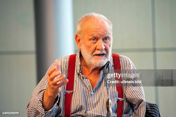Karl Rischbieter 484 Kritiker Stock Photos, High-Res Pictures, and Images - Getty Images
