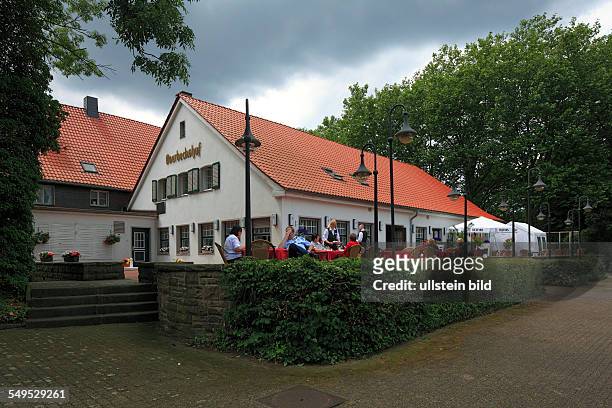 Bottrop, Ruhr area, Westphalia, North Rhine-Westphalia, NRW, Overbeckshof in the Stadtgarten, restaurant, cafe