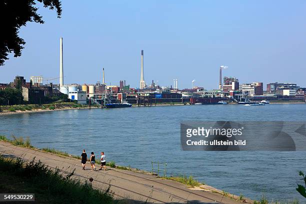 Krefeld, Rhine, Lower Rhine, Rhineland, North Rhine-Westphalia, NRW, D-Krefeld-Uerdingen, Bayer AG, Uerdingen works, paint factory, Rhine bank, river...