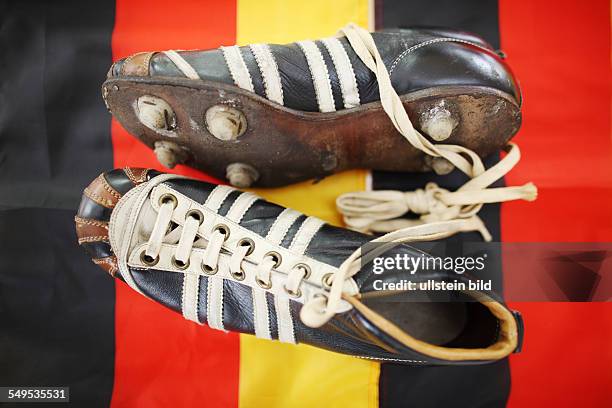 Alte Fußballschuhe